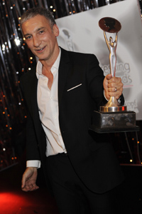 Hairstylist Akin Konizi crowned the 2008 British Hairdresser of the Year