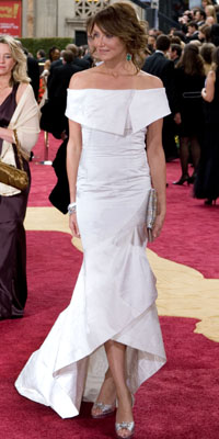 Cameron Diaz arrives at the 79th Annual Academy Awards at the Kodak Theatre in Hollywood